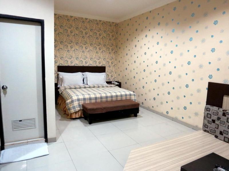 Vindhika Hotel Макасар Екстер'єр фото
