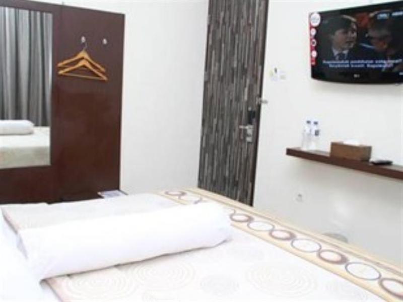 Vindhika Hotel Макасар Екстер'єр фото
