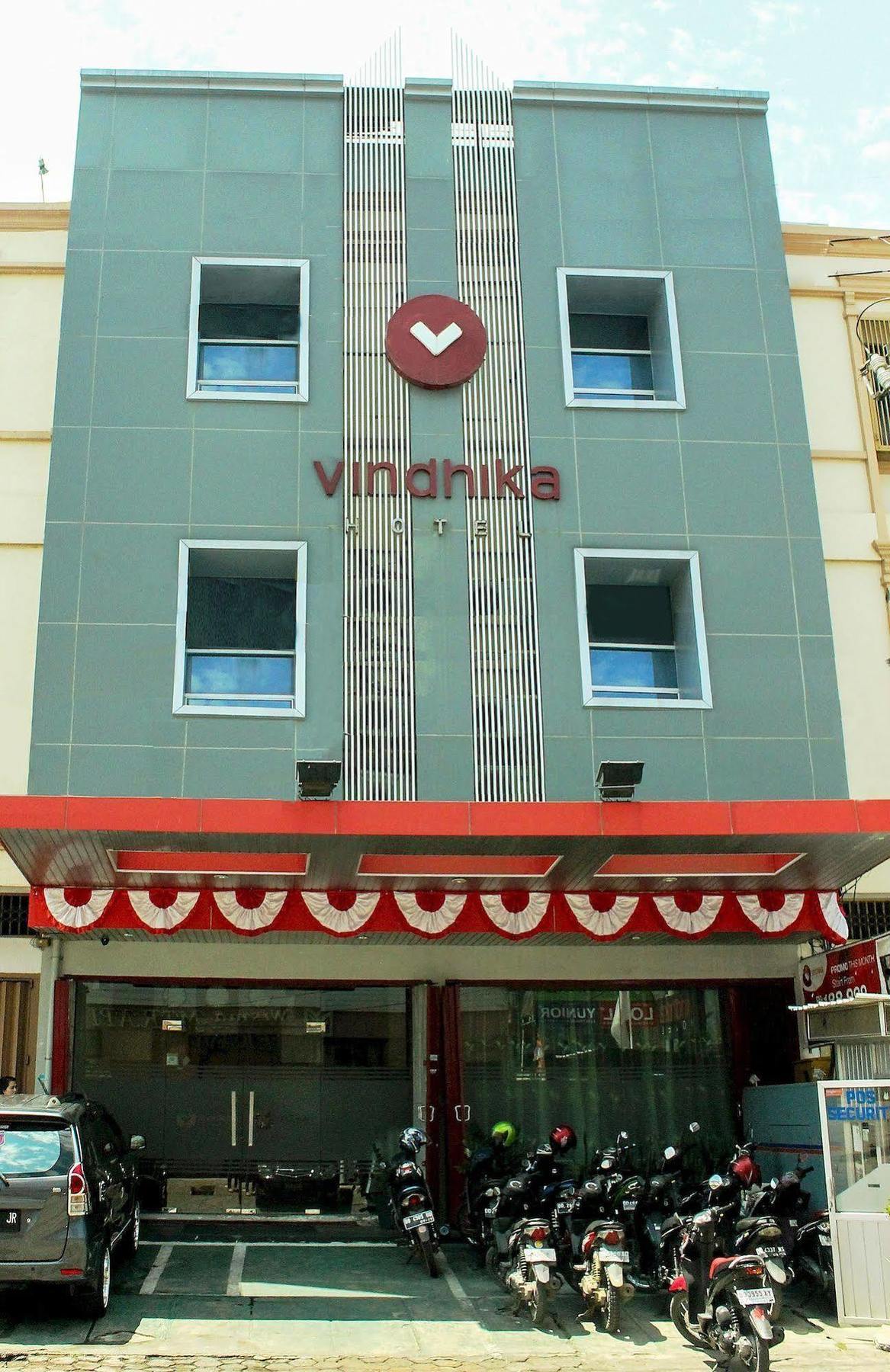 Vindhika Hotel Макасар Екстер'єр фото
